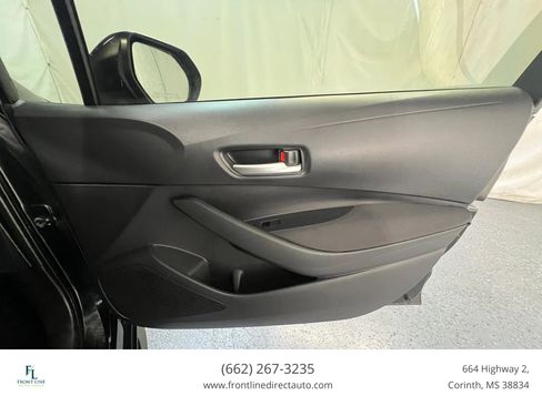 Used 2021 Toyota Corolla LE FWD image 19