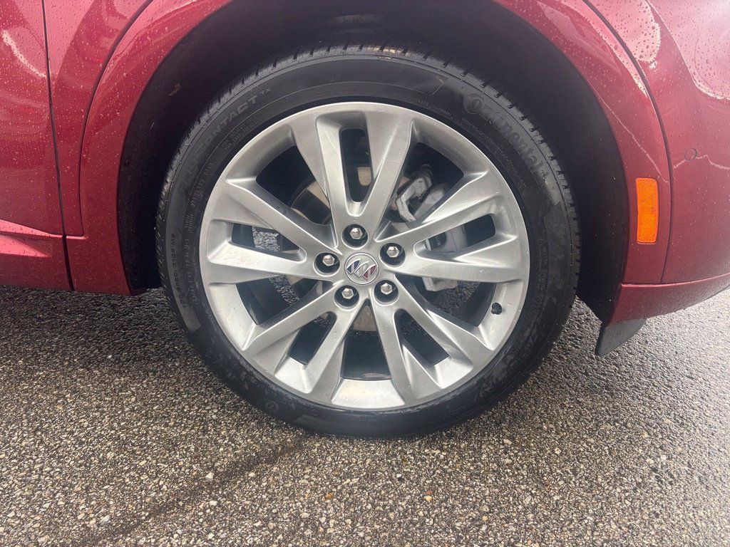Used 2023 Buick Envision Avenir AWD/4WD image 17