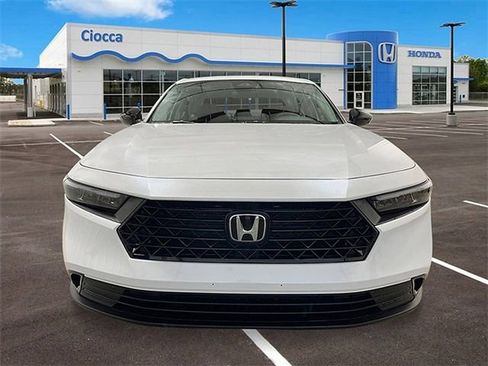 New 2025 Honda Accord SE image 9