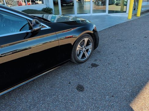 Used 2017 Mercedes-Benz E 300 image 12