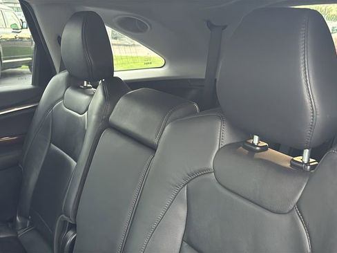 Used 2016 Acura MDX SH-AWD w/ Technology Package image 28