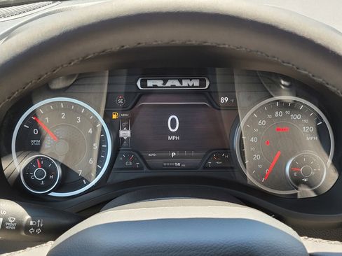 New 2026 RAM 1500 Big Horn AWD/4WD image 14