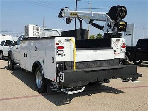 New 2024 RAM 5500 Tradesman image 3