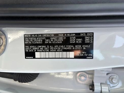 Used 2023 Volvo XC40 Recharge Plus image 32