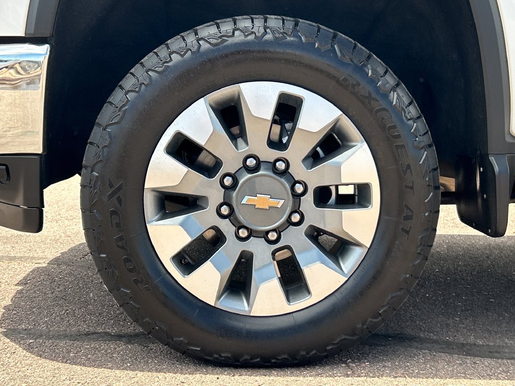 Used 2022 Chevrolet Silverado 2500 LT w/ Convenience Package AWD/4WD image 26