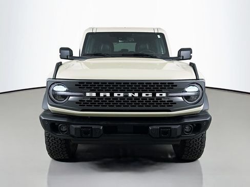 Used 2025 Ford Bronco Badlands AWD/4WD image 2