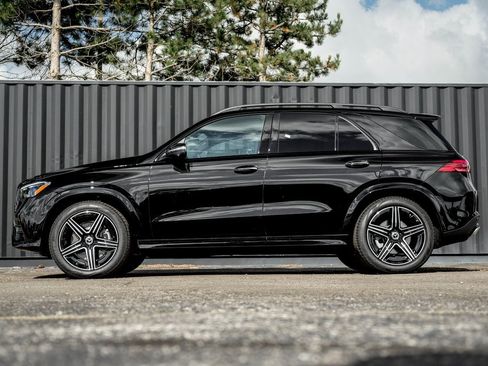 New 2026 Mercedes-Benz GLE 580 4MATIC image 3