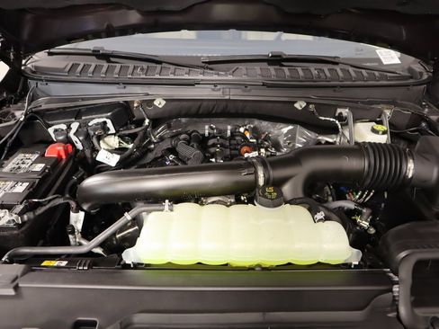 New 2025 Lincoln Navigator Reserve image 21