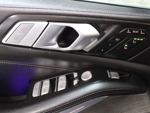 Used 2019 BMW X7 xDrive50i w/ Dynamic Handling Package image 22