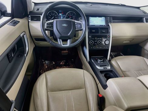 Used 2019 Land Rover Discovery Sport HSE AWD/4WD image 23