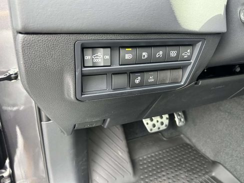 New 2026 Toyota Tundra Platinum w/ TRD Off-Road Package AWD/4WD image 22