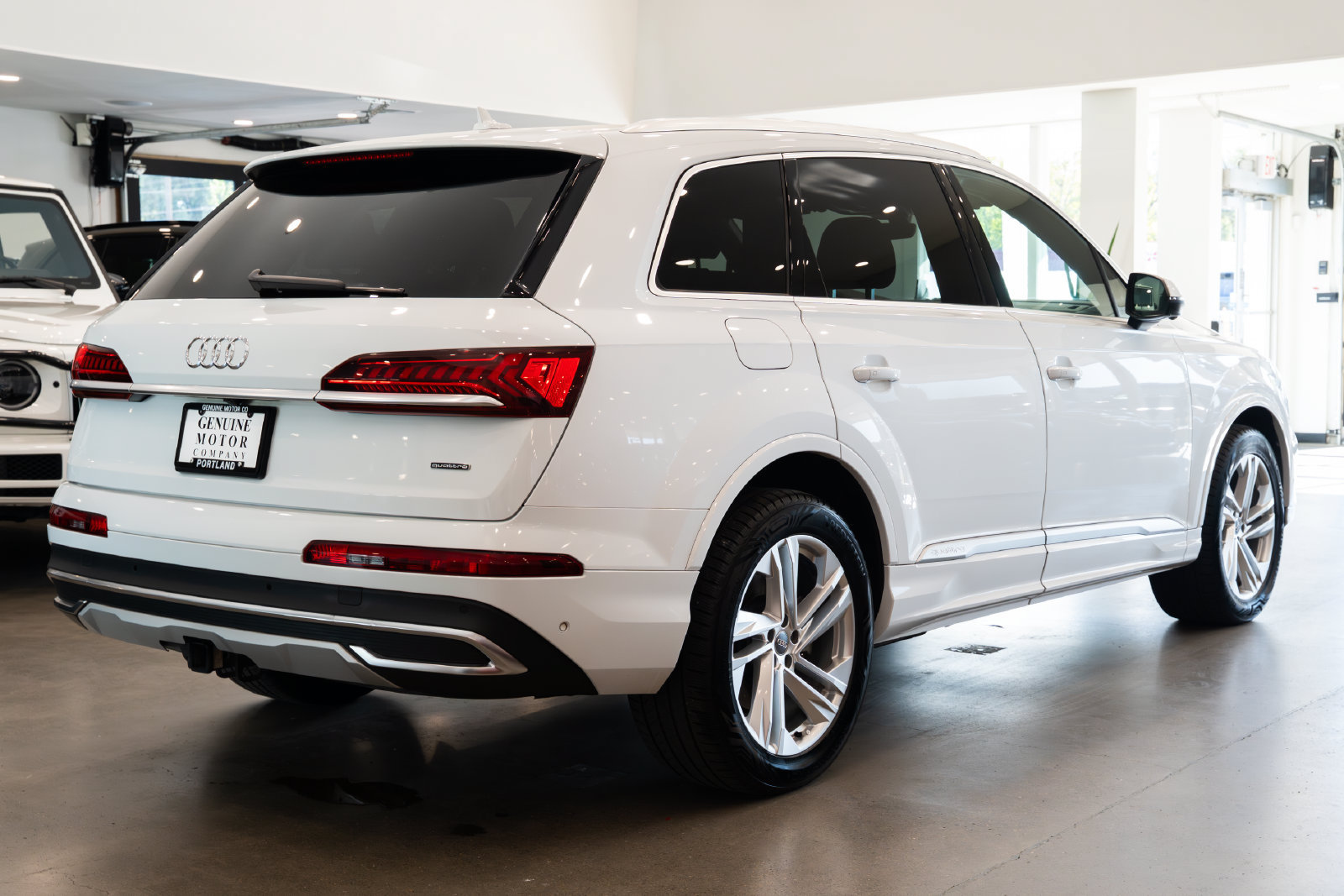 Used 2021 Audi Q7 3.0T Premium AWD/4WD image 4