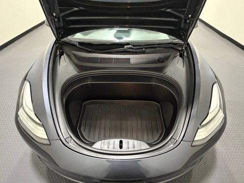 Used 2019 Tesla Model 3 Performance image 16