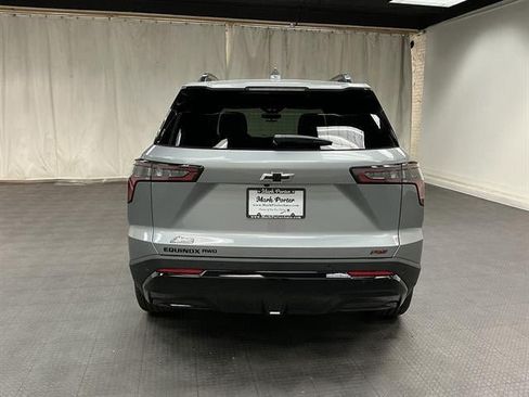 New 2027 Chevrolet Equinox RS w/ LPO, Floor Liner Package AWD/4WD image 4