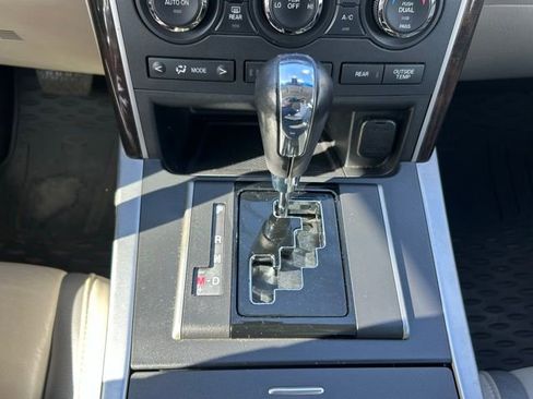 Used 2011 MAZDA CX-9 Grand Touring w/ Moonroof & Bose Audio Pkg image 27