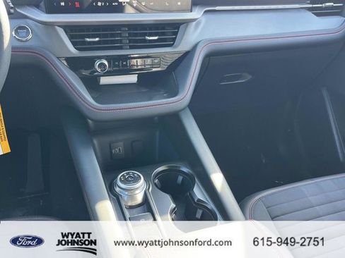 New 2026 Ford Explorer ST-Line image 17