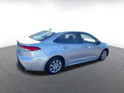 Used 2025 Toyota Corolla LE image 15