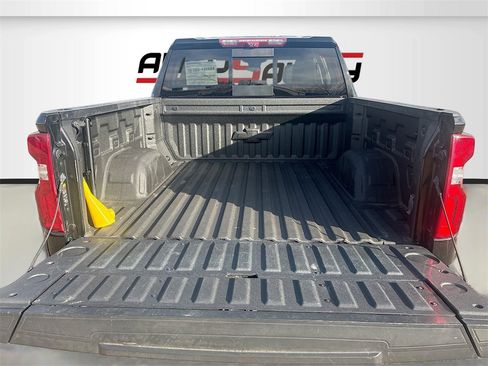 Used 2022 Chevrolet Silverado 1500 LTZ w/ Technology Package image 26