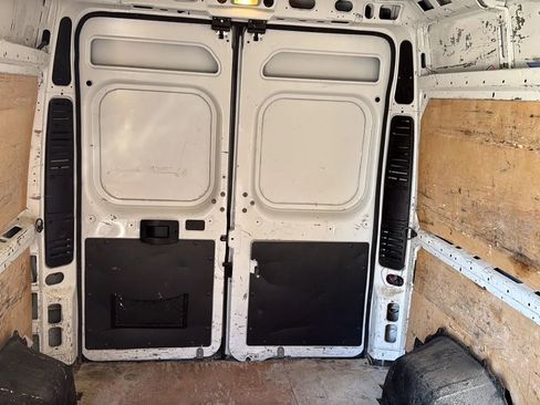 Used 2014 RAM ProMaster 2500 w/ Premium Appearance Group image 12