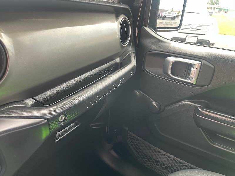 Used 2020 Jeep Wrangler Sport AWD/4WD image 19