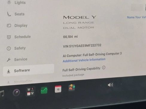 Used 2021 Tesla Model Y Long Range AWD/4WD image 3