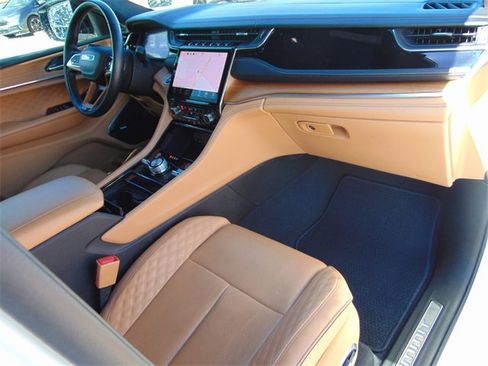 Used 2022 Jeep Grand Cherokee L Summit image 26