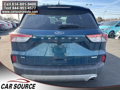 Used 2020 Ford Escape SE image 5