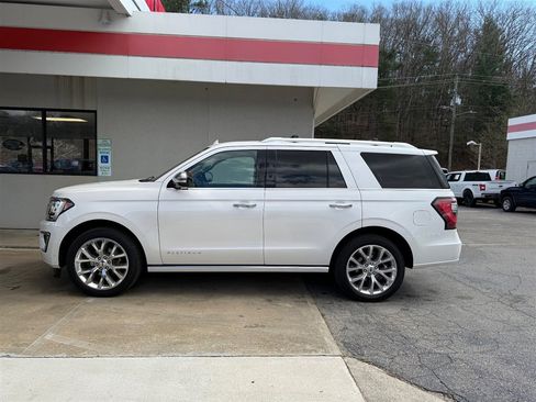 Used 2019 Ford Expedition Platinum image 19