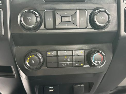 Used 2019 Ford F150 XL w/ Equipment Group 101A Mid image 26
