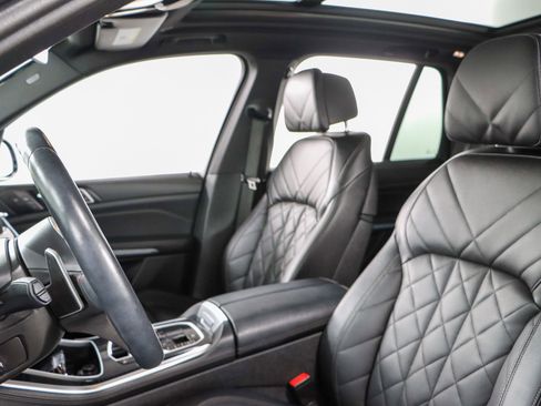 Used 2024 BMW X5 M60i image 24
