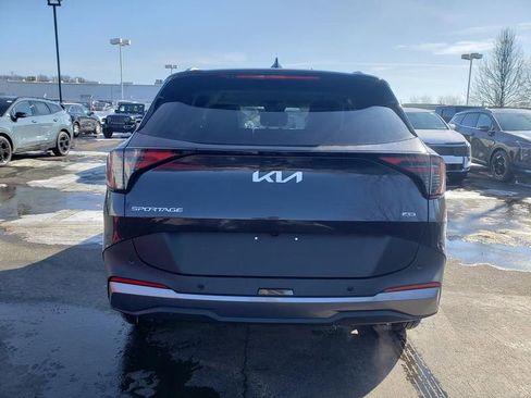 New 2026 Kia Sportage EX AWD/4WD image 4