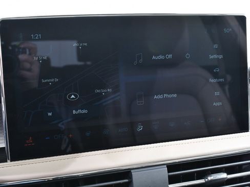 Used 2023 Lincoln Corsair AWD w/ Equipment Group 101A image 27