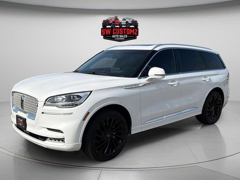 Used 2022 Lincoln Aviator Reserve w/ Equipment Group 201A AWD/4WD image 3