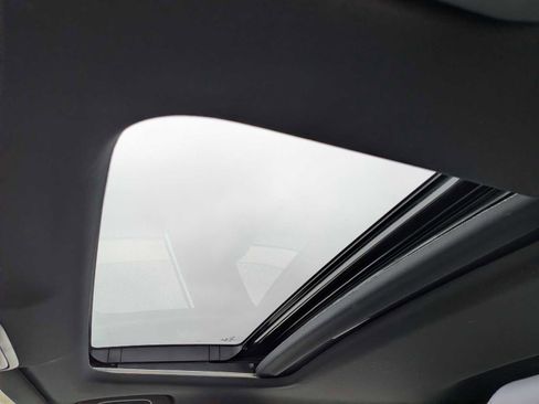 Used 2024 Honda Civic Sport Touring image 17