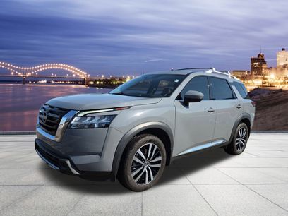 Used 2023 Nissan Pathfinder Platinum