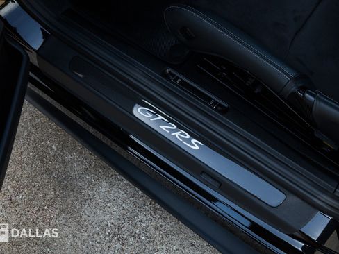 Used 2018 Porsche 911 GT2 RS RWD image 30