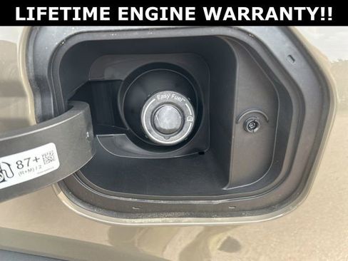 New 2025 Ford Bronco Outer Banks w/ Sasquatch Package AWD/4WD image 45