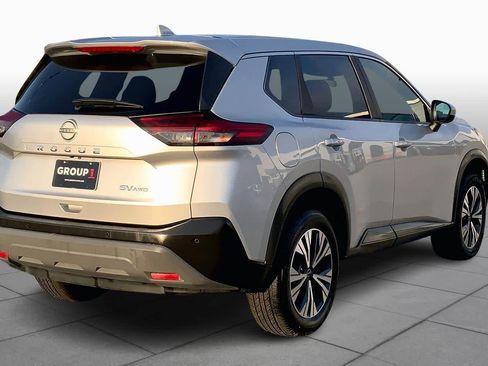 Used 2023 Nissan Rogue SV image 13