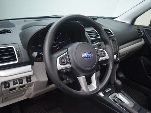 Used 2017 Subaru Forester 2.5i Premium AWD/4WD image 15