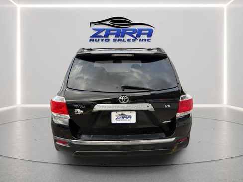 Used 2013 Toyota Highlander Limited AWD/4WD image 6