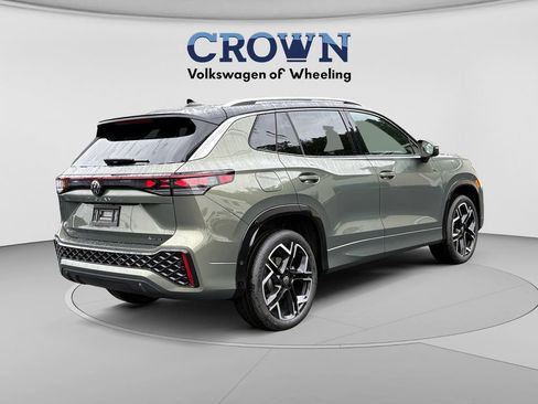 New 2026 Volkswagen Tiguan SEL R-Line AWD/4WD image 3