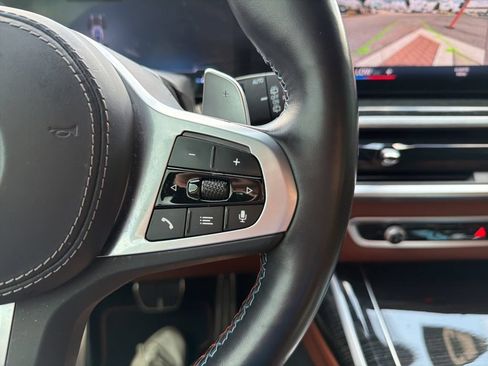Used 2023 BMW X7 M60i AWD/4WD image 20