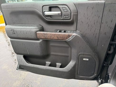 Used 2019 GMC Sierra 1500 Denali w/ Denali Ultimate Package image 22