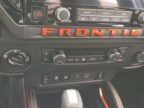 New 2026 Nissan Frontier PRO-4X w/ Pro-4x Convenience Package image 12
