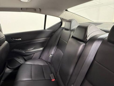 Used 2019 Nissan Altima 2.5 Platinum image 36