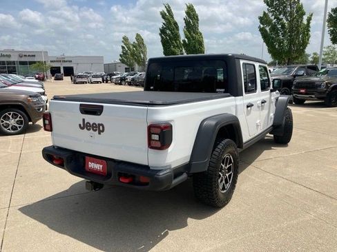 Certified 2025 Jeep Gladiator Rubicon w/ Convenience Group AWD/4WD image 6