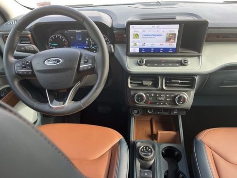 Used 2024 Ford Maverick Lariat image 24