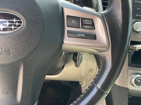 Used 2013 Subaru Outback 2.5i Premium AWD/4WD image 13