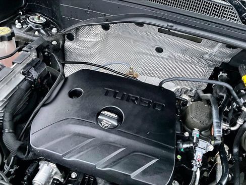 Used 2025 Chevrolet TrailBlazer LT image 33