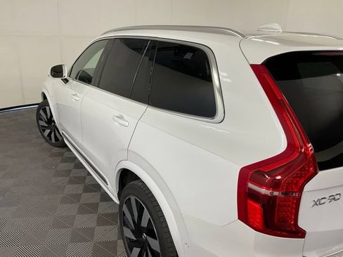 Certified 2024 Volvo XC90 T8 Ultimate w/ Protection Package Premier AWD/4WD image 48